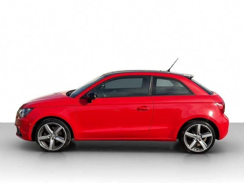 Gebraucht Audi A1 Ambition 122 PS (89 kW) 2011 Rot Kleinwagen