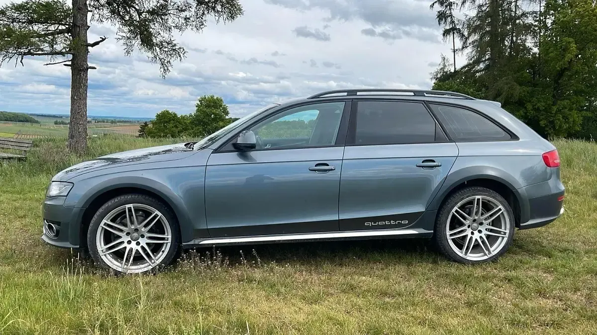 Gebraucht Audi A4 Allroad 170 PS (125 kW) 2011 Grau Kombi