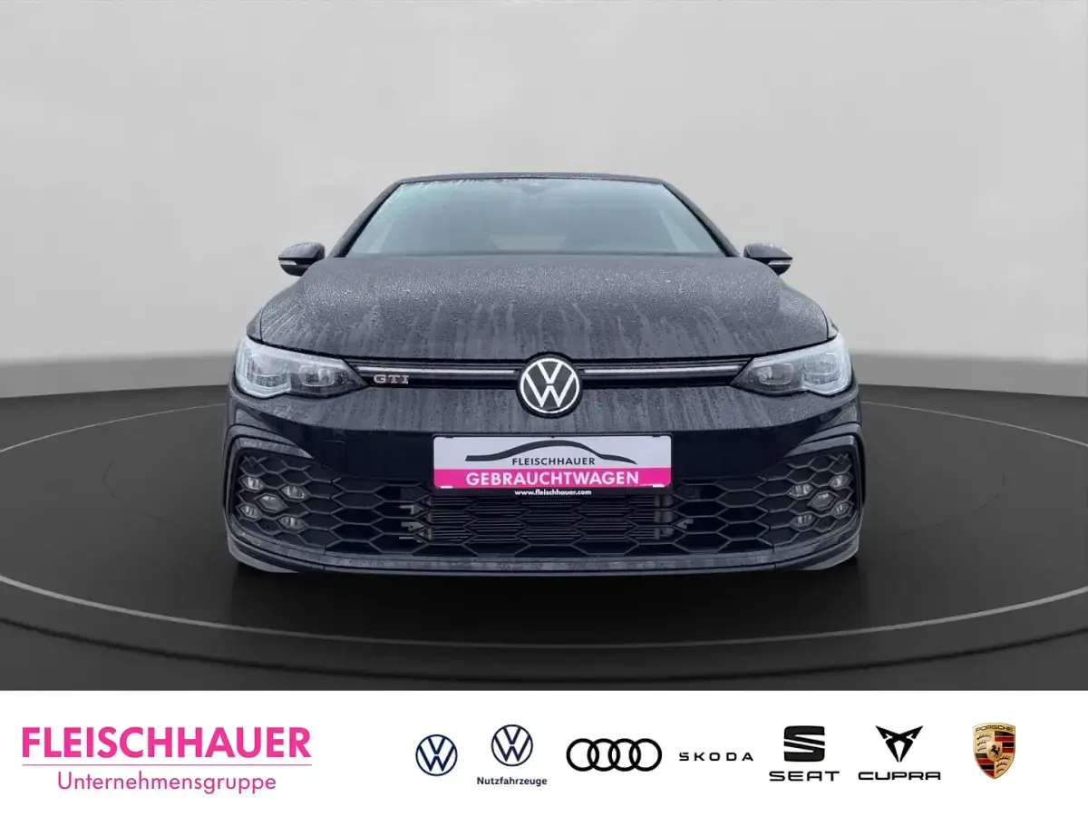 Gebraucht VW Golf VIII Style 245 PS (180 kW) 2023 Schwarz Limousine