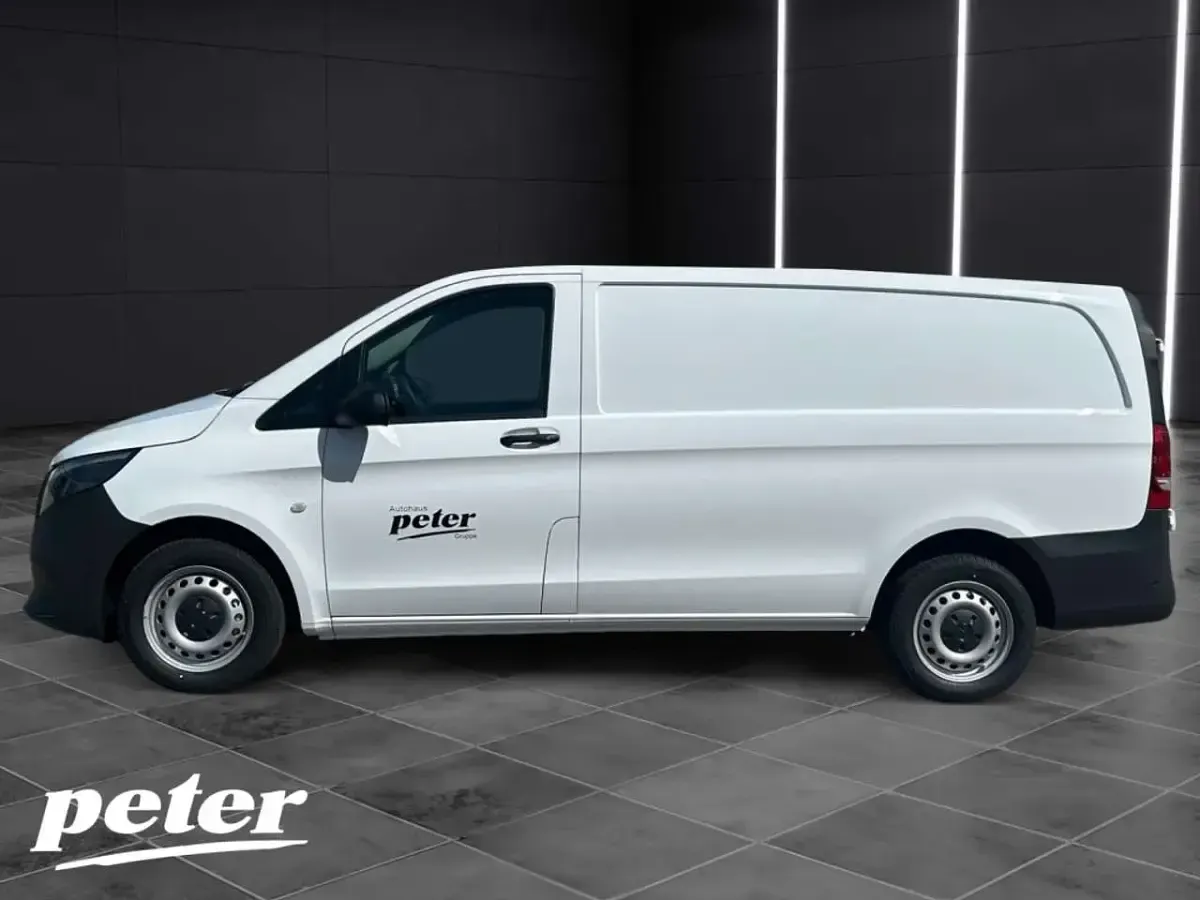 Gebraucht Mercedes Vito 136 PS (100 kW) 2026 Weiß Van