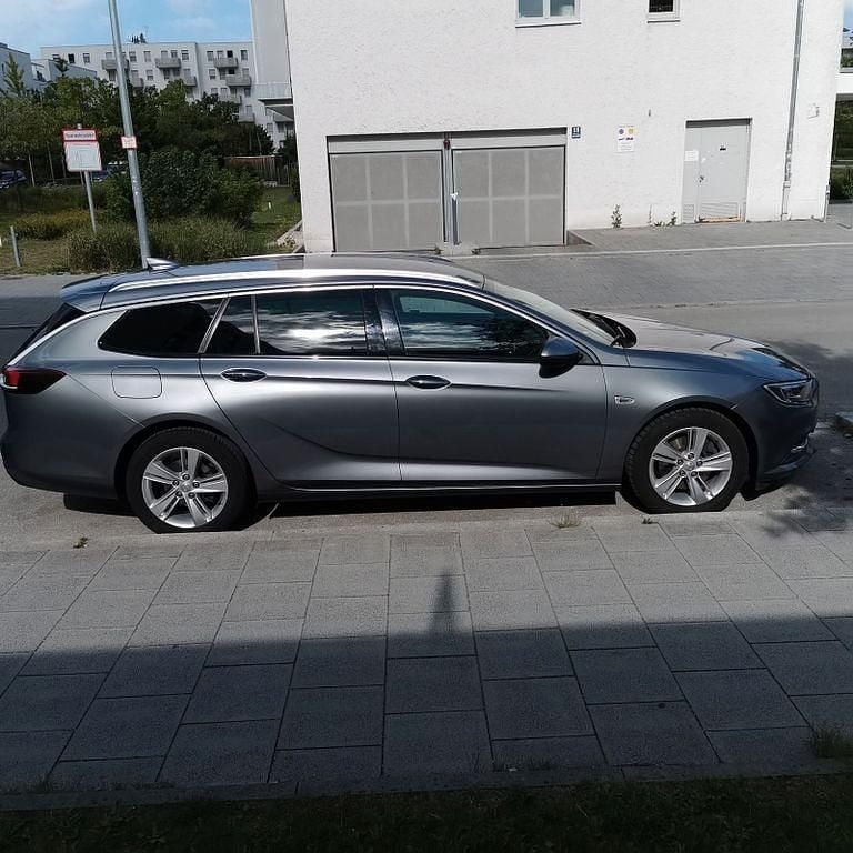 Grau Gebraucht 2017 Opel Insignia Innovation Kombi | 10.700 € (Guter Preis) - Bild 1/4