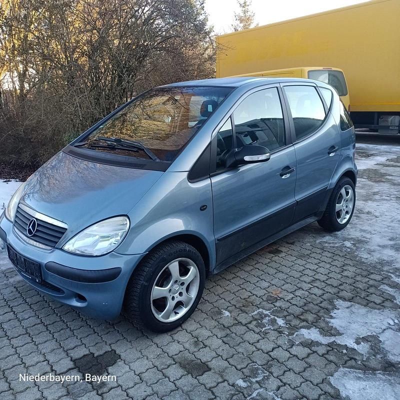Gebraucht Mercedes A160 102 PS (75 kW) 2003 Blau Kleinwagen