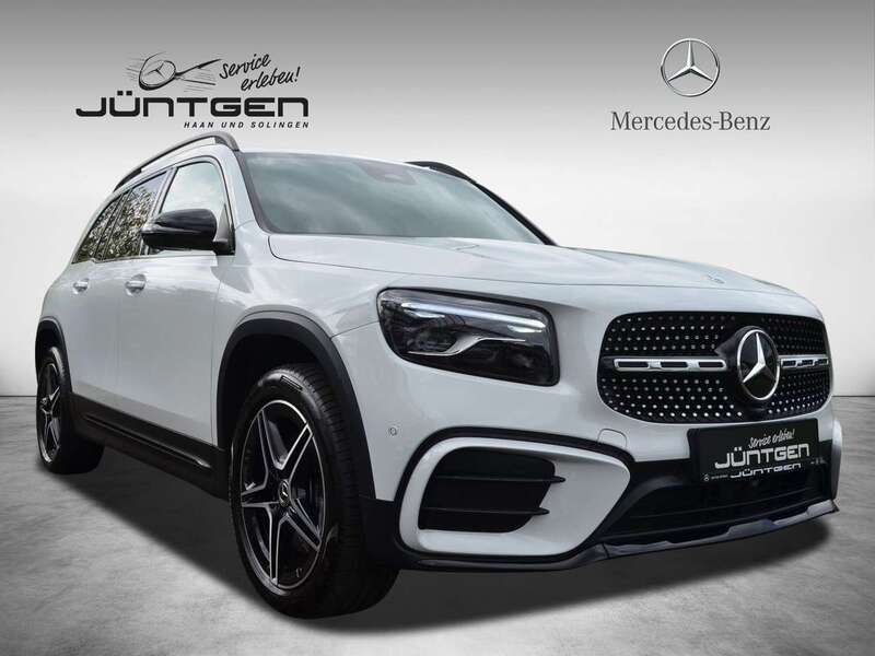 Weiß Gebraucht 2024 Mercedes GLB250 AMG Line Premium SUV | 52.444 € (Etwas zu teuer) - Bild 1/4
