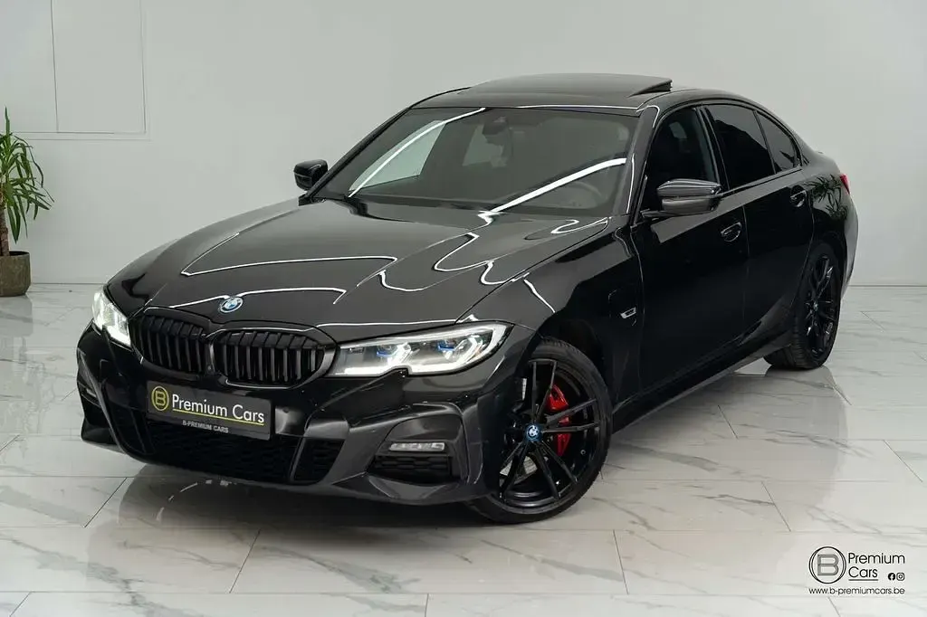 Gebraucht BMW 330 292 PS (214 kW) 2022 Schwarz Limousine