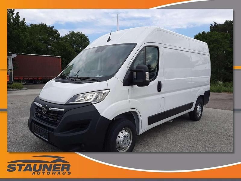 Casabl/arctic/eisweiss/kaolin Gebraucht 2023 Opel Movano Edition Van | 27.980 € (Fairer Preis) - Bild 1/4