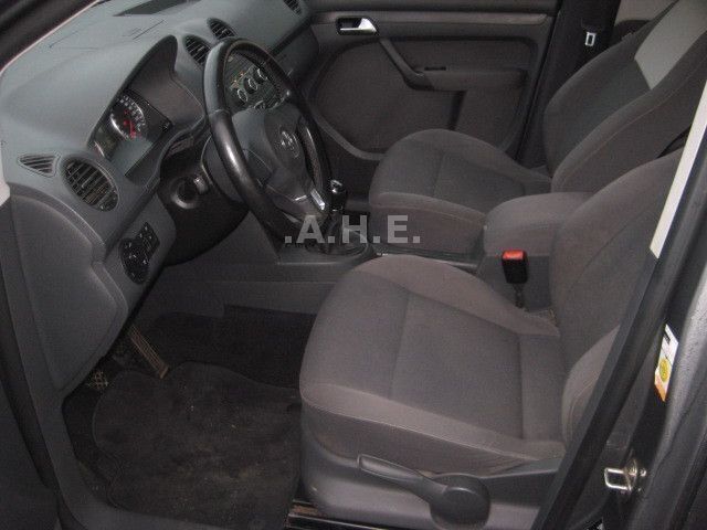 Gebraucht VW Caddy Trendline 102 PS (75 kW) 2014 Grau Van / Kleinbus