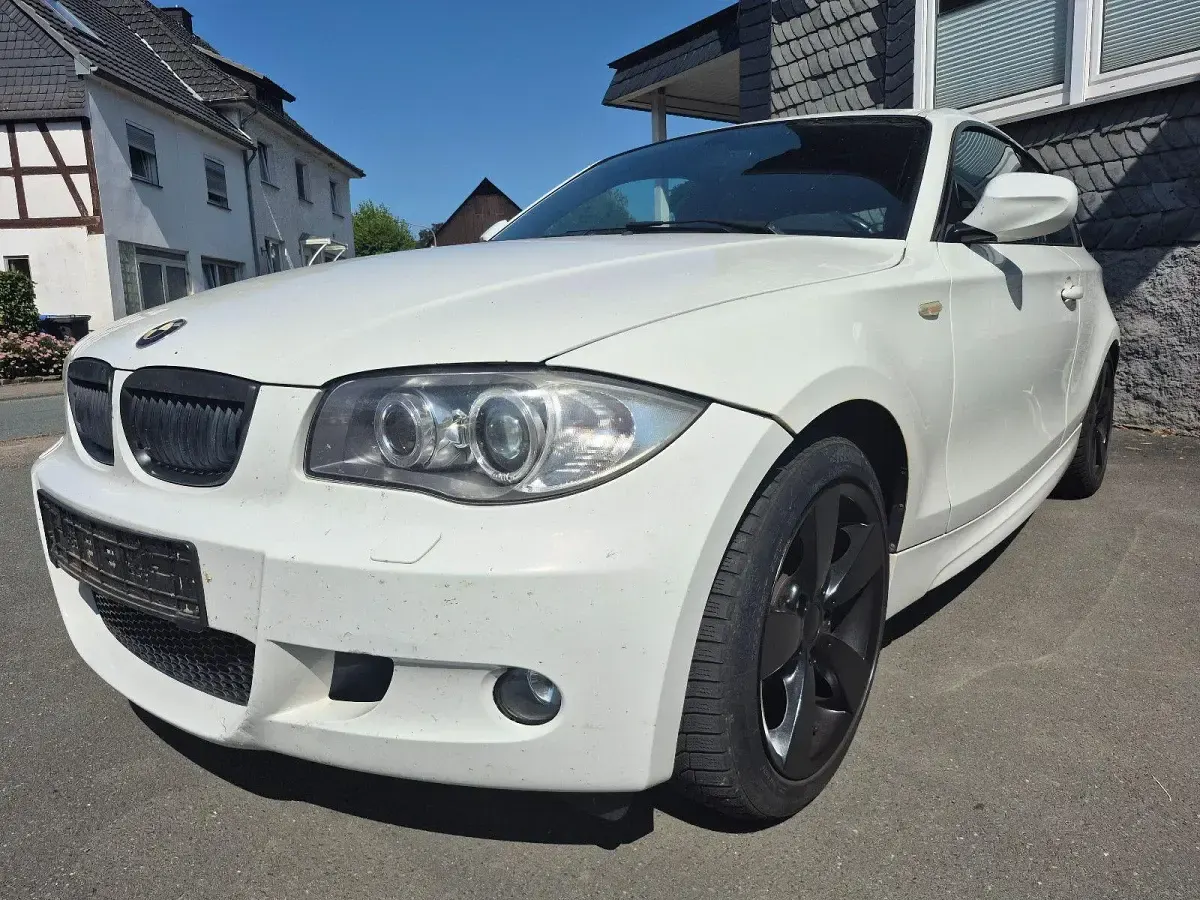 Gebraucht BMW 123 Coupé M Sport 204 PS (150 kW) 2007 Weiß Coupé