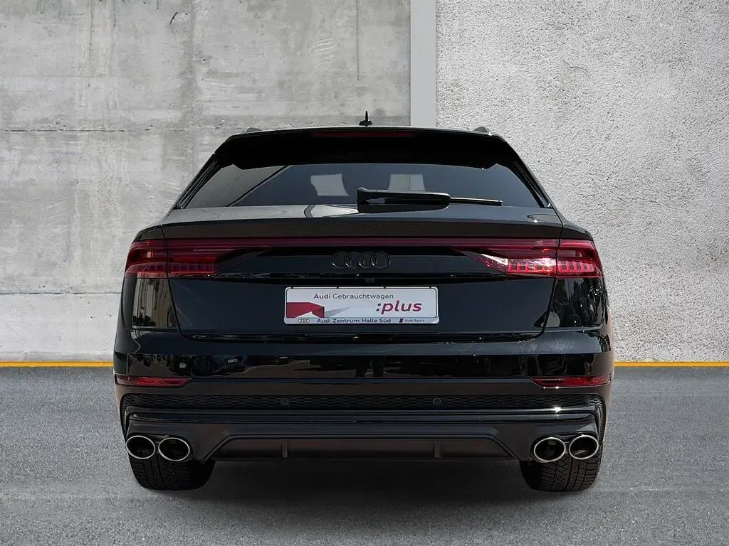 Gebraucht Audi SQ8 Ambiente 507 PS (372 kW) 2023 Schwarz SUV