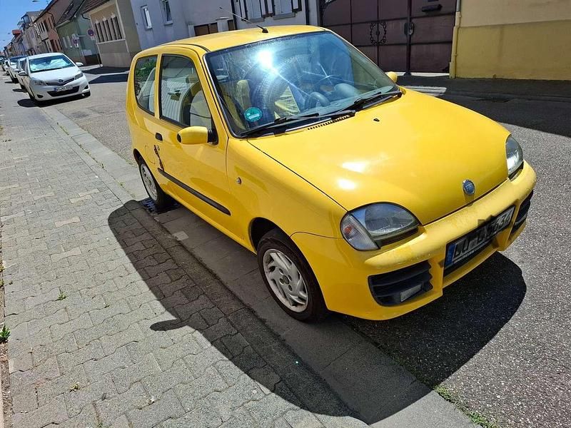 Gelb Gebraucht 2004 Fiat Seicento Kleinwagen | 1.450 € - Bild 1/4