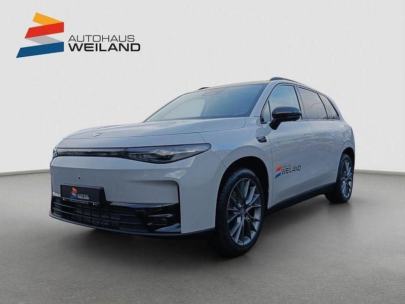 Gebraucht Leapmotor C10 215 PS (158 kW) 2025 Grau SUV