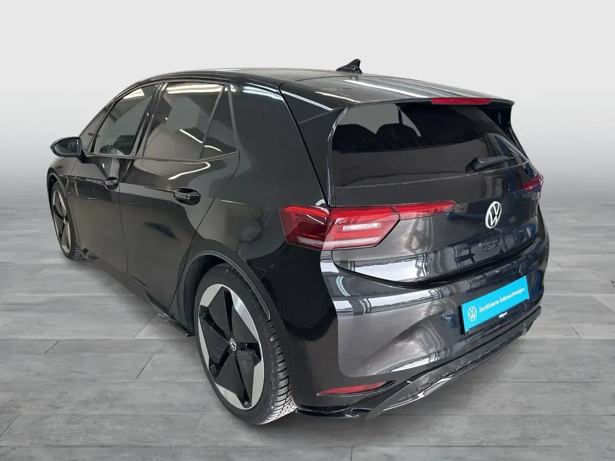 Gebraucht VW ID.3 GTX 239 kW (326 PS) 2025 Grenadillschwarz metallic Kleinwagen