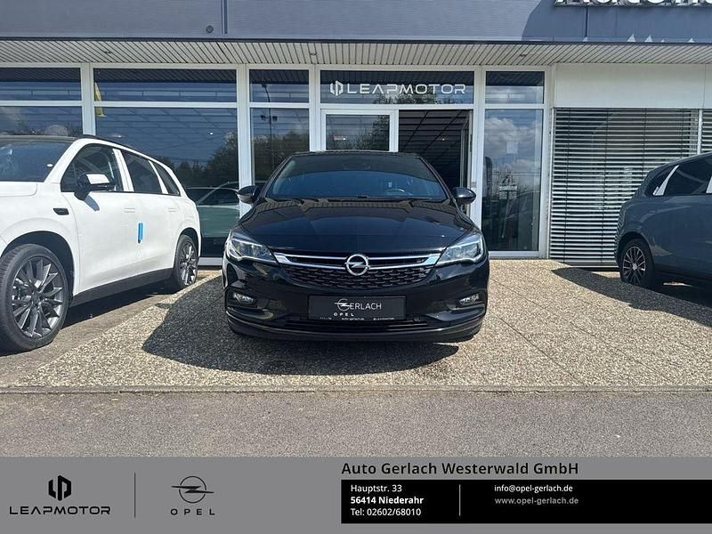 Usata Opel Astra Dynamic 150 CV (110 kW) 2017 Nero Berlina