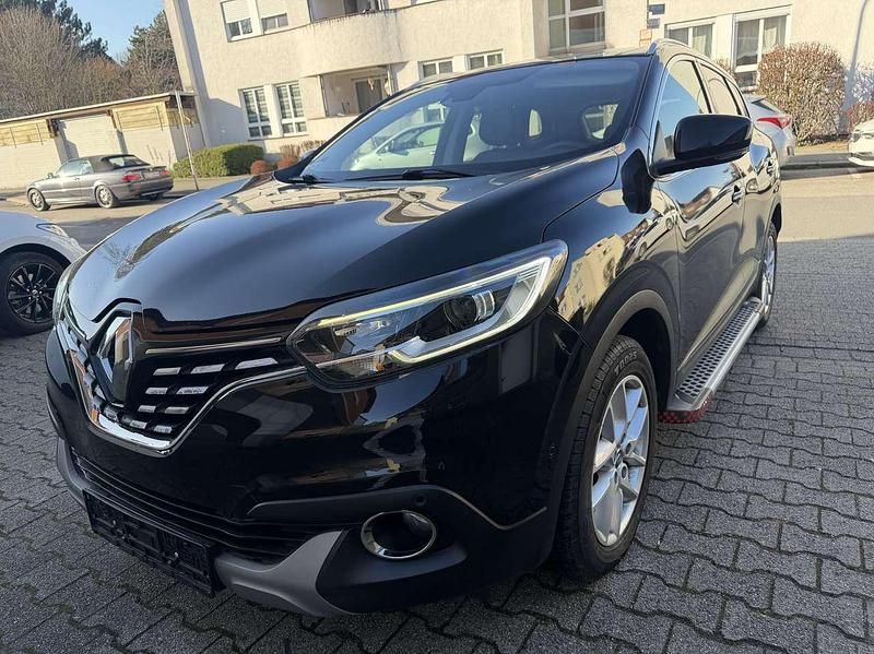 Gebraucht Renault Kadjar Life 131 PS (96 kW) 2016 Schwarz SUV