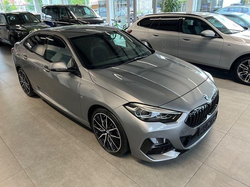 Grau Gebraucht 2024 BMW 218 M Sport Coupé | 29.990 € (Fairer Preis) - Bild 1/4
