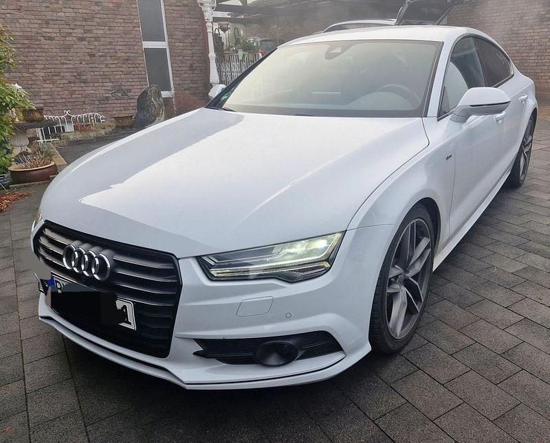 Weiß Gebraucht 2017 Audi A7 Sportback Sport Kleinwagen | 32.000 € (Fairer Preis) - Bild 1/4