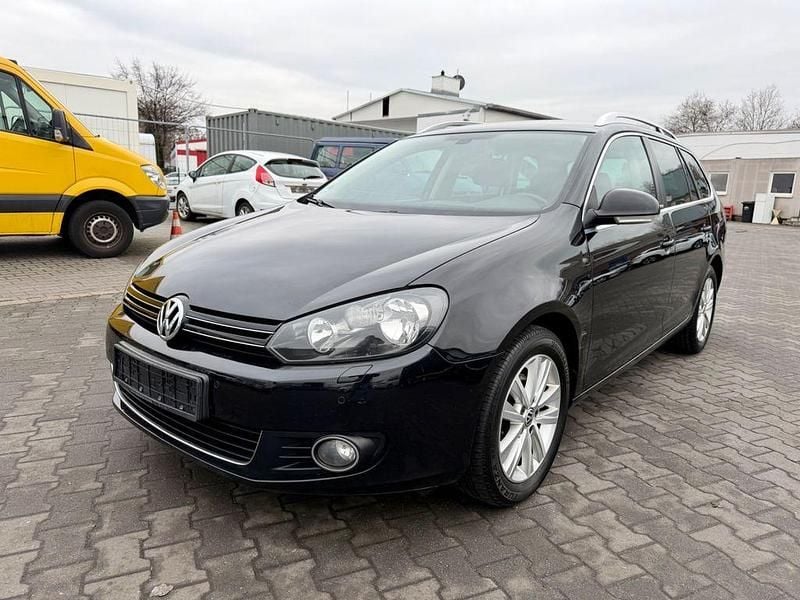 Gebraucht VW Golf VI Style 105 PS (77 kW) 2011 Schwarz Kleinwagen