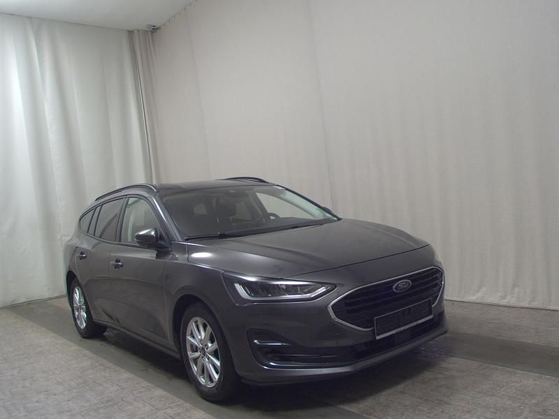 Gebraucht Ford Focus Cool & Connect 120 PS (88 kW) 2022 Grau Limousine