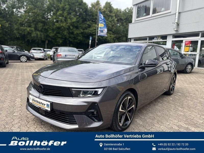 Grau Gebraucht 2024 Opel Astra Limousine | 23.388 € (Superpreis) - Bild 1/4