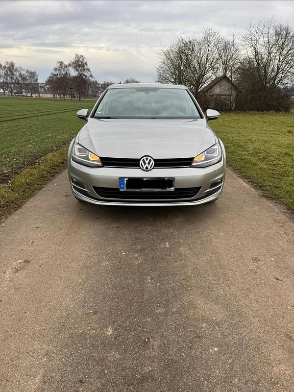 Gebraucht VW Golf VII Highline 150 PS (110 kW) 2014 Silber Limousine