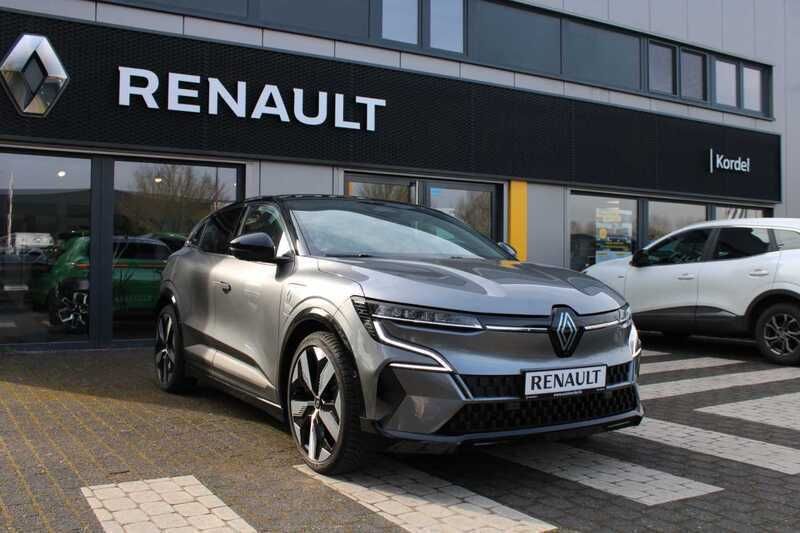 Dolomitgrau + dach schwarz Gebraucht 2023 Renault Mégane Techno Limousine | 27.990 € (Superpreis) - Bild 1/4