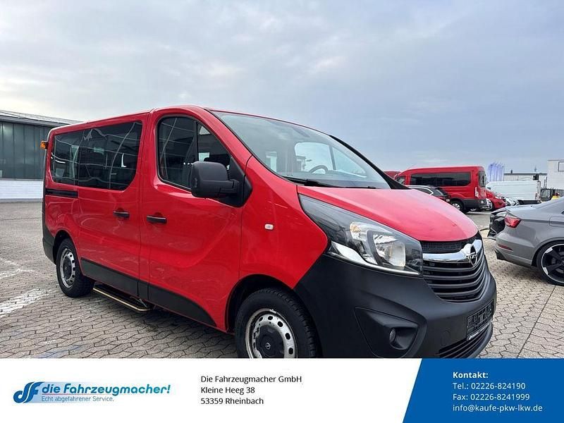 Gebraucht Opel Vivaro 90 PS (66 kW) 2015 B) (rot Van / Kleinbus