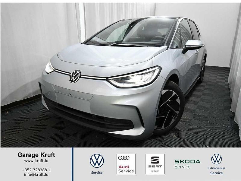 Silber Neu 2025 VW ID.3 Pro Kleinwagen | 38.190 € (Etwas zu teuer) - Bild 1/4