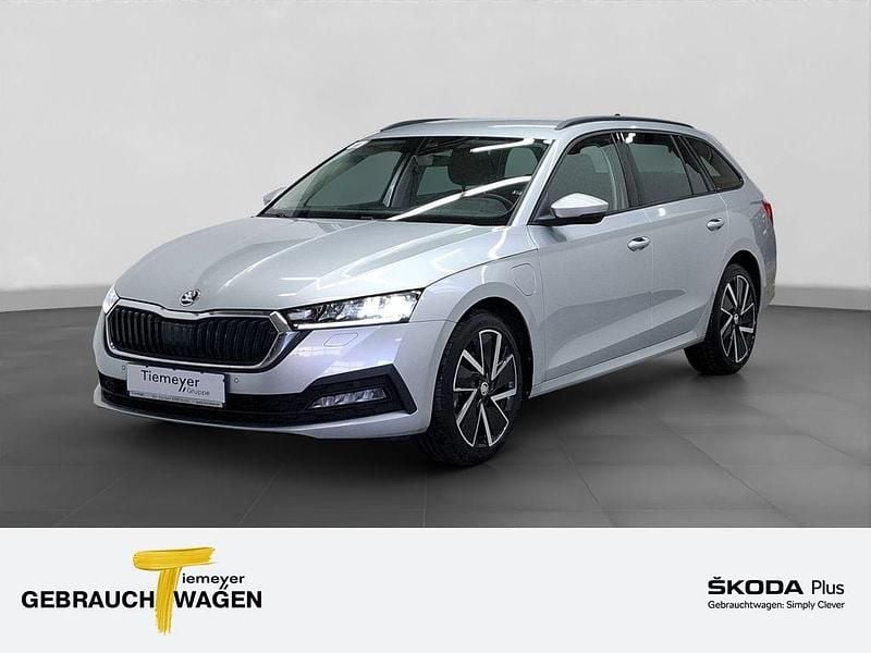 Gebraucht Skoda Octavia Clever 204 PS (150 kW) 2022 Silber Kombi