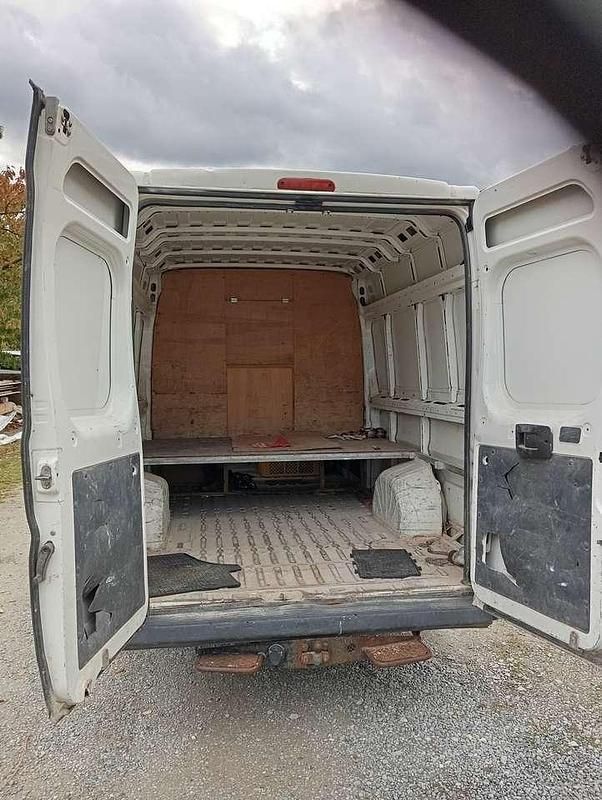 Weiß Gebraucht 2015 Citroën Jumper Van / Kleinbus | 8.400 € (Guter Preis) - Bild 1/4