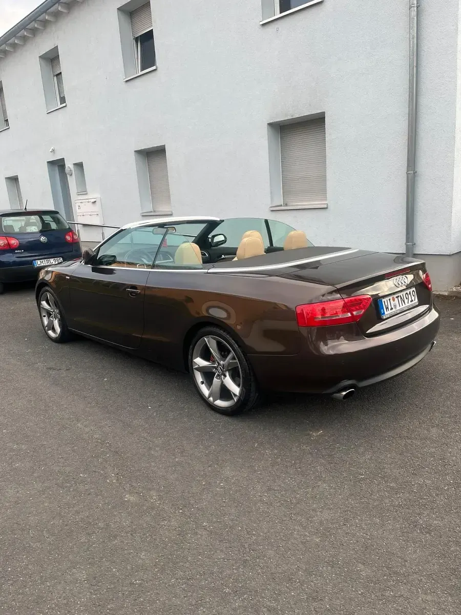 Usata Audi A5 Cabriolet 211 CV (155 kW) 2009 Marrone Cabrio
