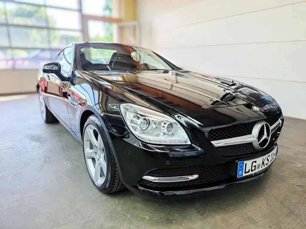 Gebraucht Mercedes SLK250 204 PS (150 kW) 2014 Schwarz Cabrio
