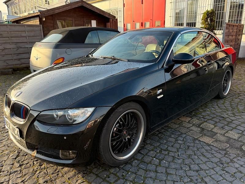 Schwarz Gebraucht 2007 BMW 325 Cabriolet Cabrio | 8.950 € (Fairer Preis) - Bild 1/3