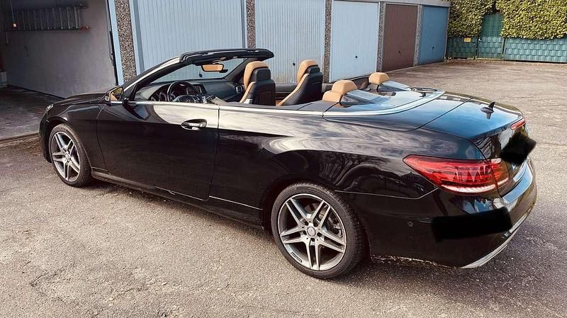 Gebraucht Mercedes E250 204 PS (150 kW) 2014 Schwarz Cabrio