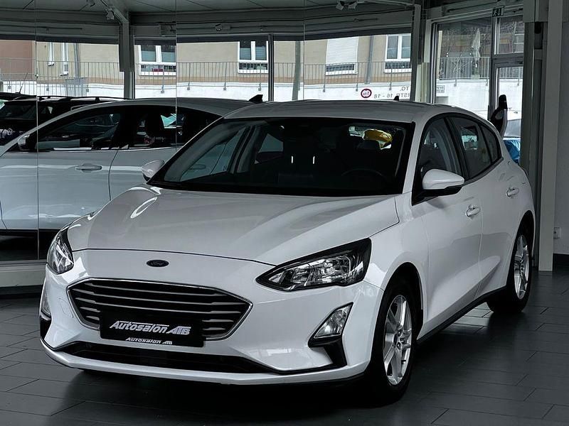 Gebraucht Ford Focus Cool & Connect 155 PS (114 kW) 2021 Weiß Limousine