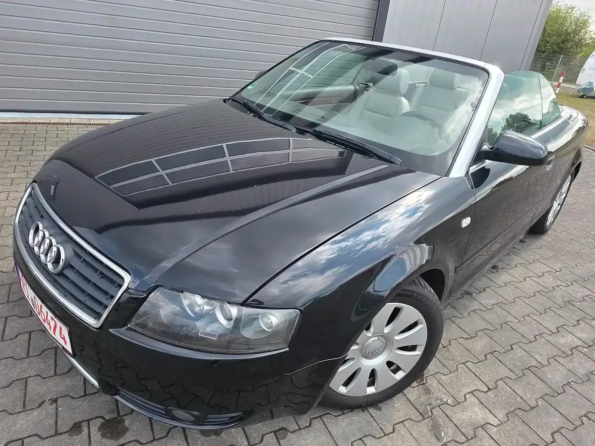 Gebraucht Audi A4 Cabriolet 170 PS (125 kW) 2002 Schwarz Cabrio