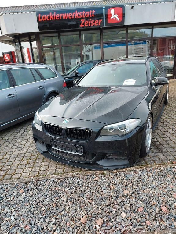 Gebraucht BMW 528 Performance 245 PS (180 kW) 2015 Schwarz Kombi