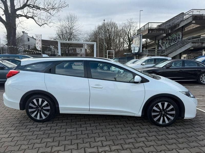 Gebraucht Honda Civic Elegance 141 PS (103 kW) 2017 Weiß Kombi