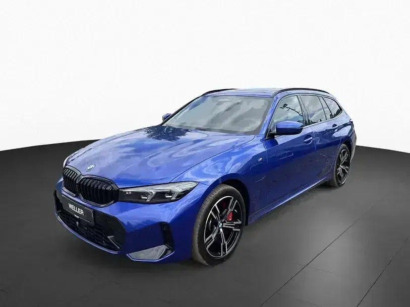 Gebraucht BMW 330e M Sport 292 PS (214 kW) 2025 Portimao blau (blau) Kombi