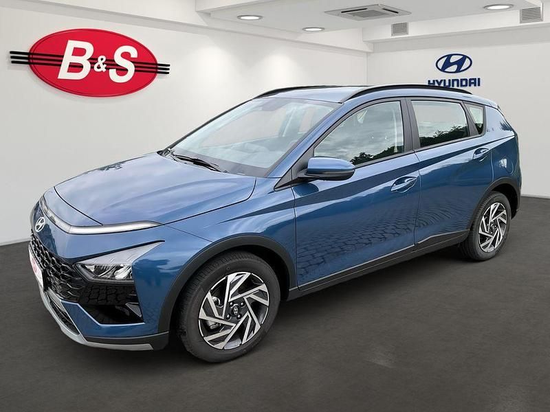 Vibrant blue / mic Gebraucht 2025 Hyundai Bayon Trend SUV | 23.750 € (Fairer Preis) - Bild 1/4