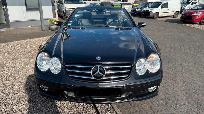 Gebraucht Mercedes SL350 272 PS (200 kW) 2007 Schwarz Cabrio