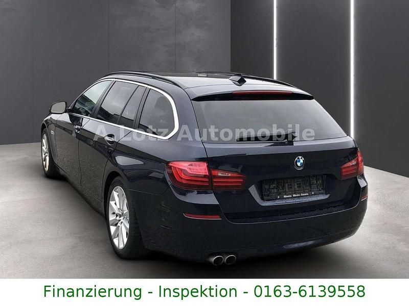 Gebraucht BMW 530 Performance 258 PS (189 kW) 2014 Blau Kombi