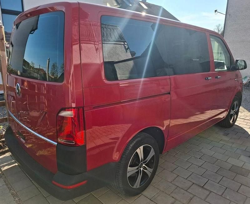 Second-hand VW T6 84 CP (61 kW) 2018 Roșu Van