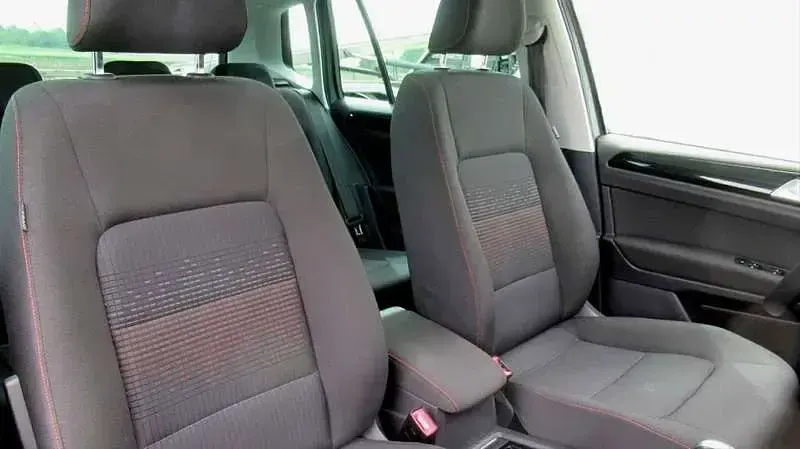 Gebraucht VW Golf Sportsvan Sound 125 PS (91 kW) 2017 Grau Van / Kleinbus