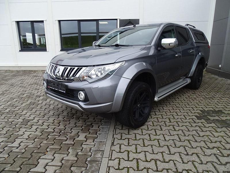 Grau Gebraucht 2018 Mitsubishi L200 Top Abholung | 26.890 € (Fairer Preis) - Bild 1/4
