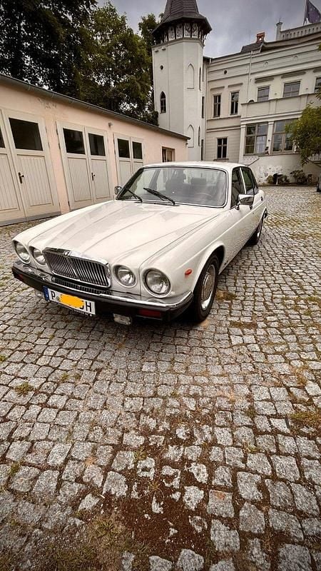 Gebraucht 1980 Jaguar XJ12 Limousine | 500 € - Bild 1/4