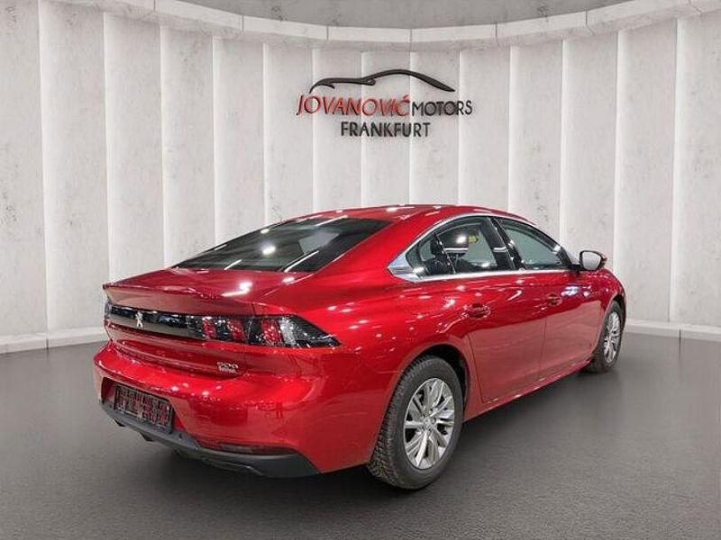 Gebraucht Peugeot 508 Active 131 PS (96 kW) 2021 Rot Limousine