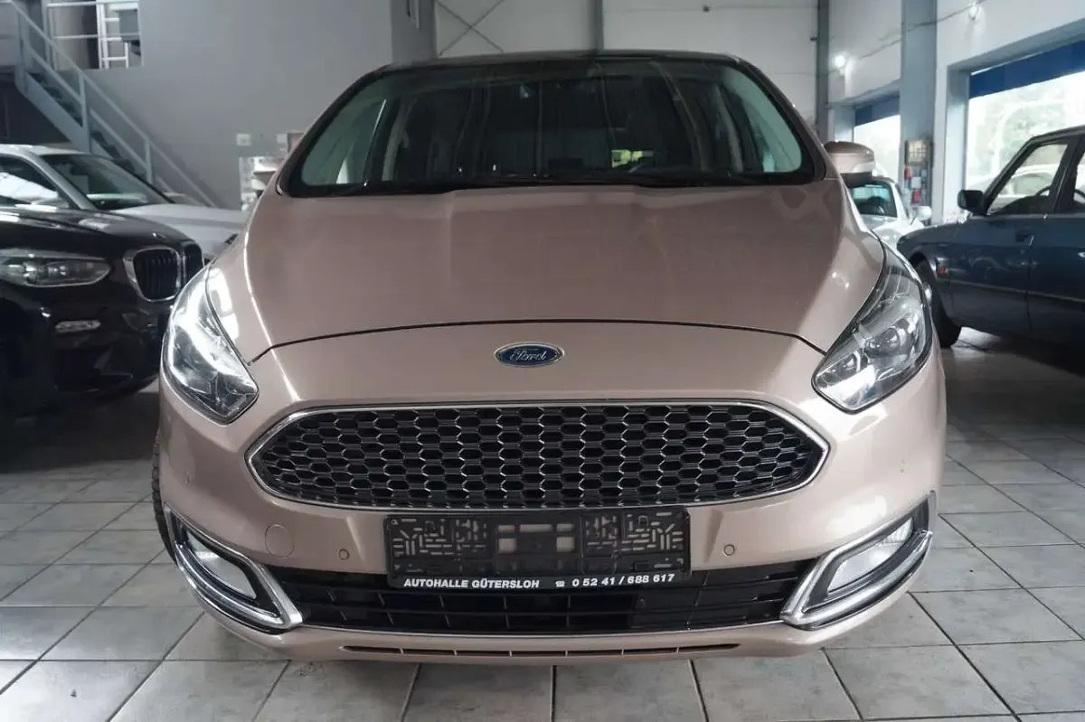 Occasion Ford S-MAX Vignale 241 ch (177 kW) 2019 Gris Monospace