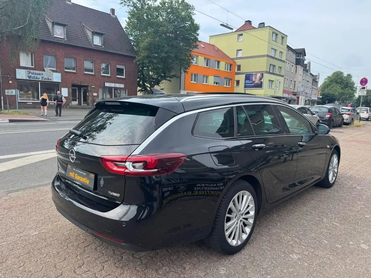 Gebraucht Opel Insignia 165 PS (121 kW) 2017 Onyx schwarz Kombi