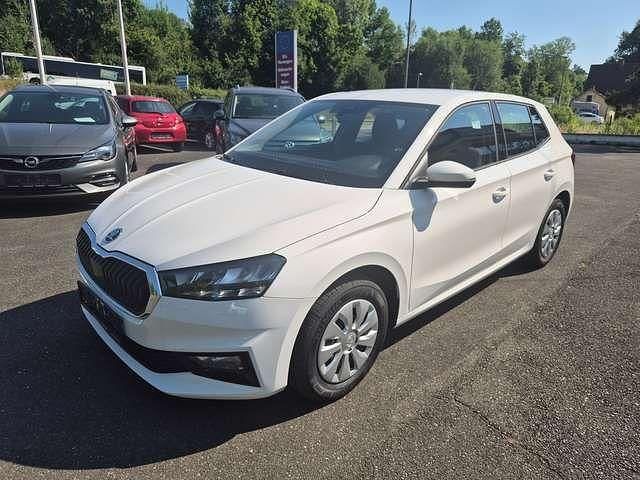 Candyweiß Neu 2025 Skoda Fabia Limousine | 18.990 € (Fairer Preis) - Bild 1/4