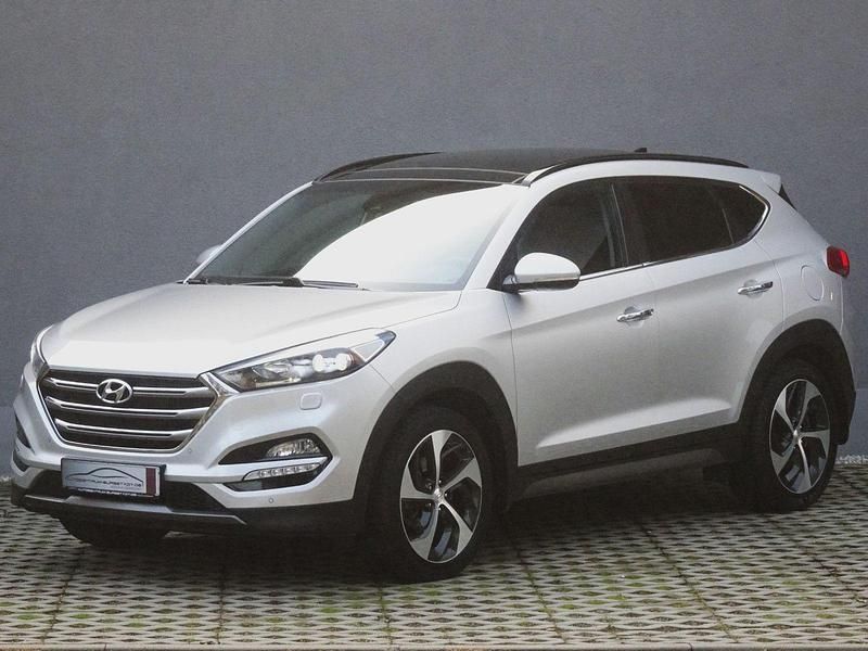 Gebraucht Hyundai Tucson Premium 177 PS (130 kW) 2015 Silber SUV