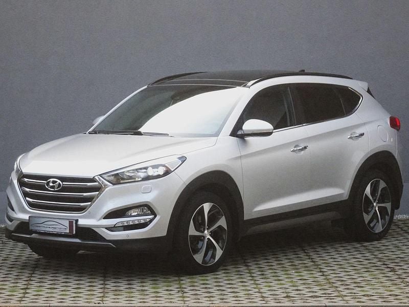 Silber Gebraucht 2015 Hyundai Tucson Premium SUV | 16.980 € (Fairer Preis) - Bild 1/3